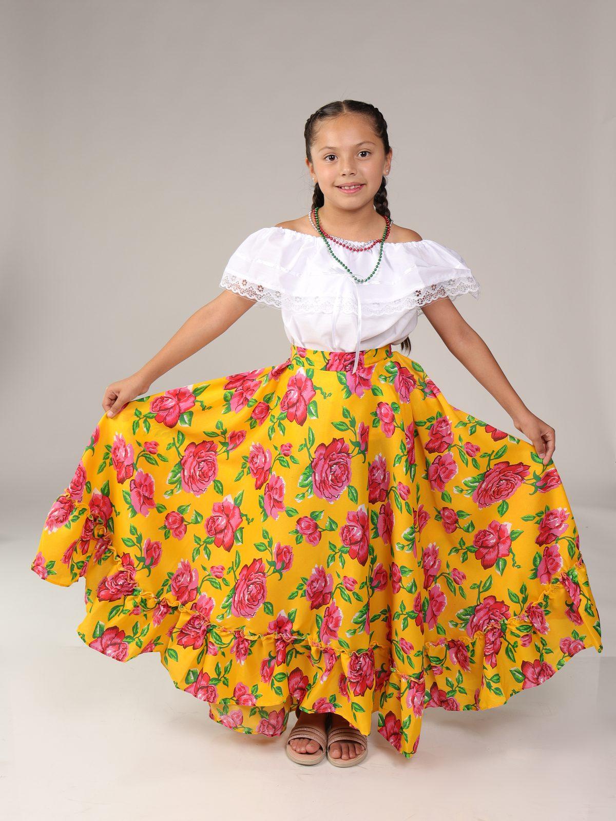 FALDA TRADICIONAL FLOREADA